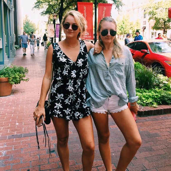 Black and white LF romper - Picture 2 of 2